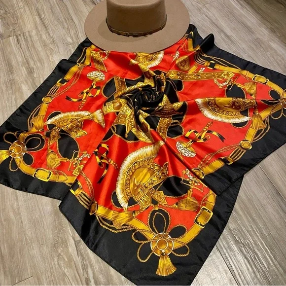 Equestrian vibe Horse scarf/wrap w country vibe - Picture 6 of 10